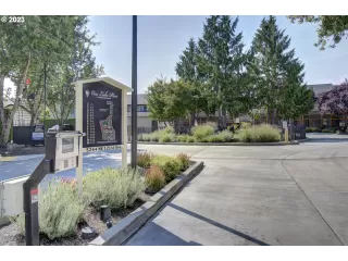 Photo #4: 23125569 Listing 