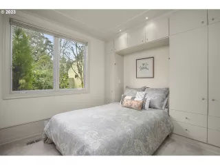 Photo #6: 23126477 Listing 