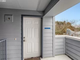 Photo #1: 23127797 Listing 