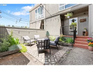 Photo #1: 23130653 Listing 