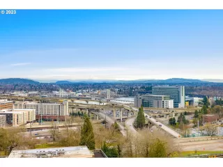 Photo #1: 23131553 Listing