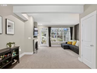 More Details about MLS # 231321839 : 2014 NE 50TH WAY
