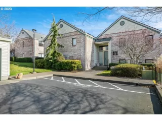 Photo #1: 23132234 Listing