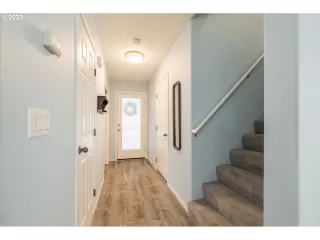 Photo #2: 23132351 Listing