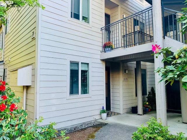 MLS: 23132961 Condo For Sale