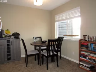 Photo #6: 23133234 Listing