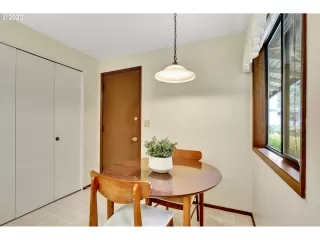 Photo #4: 23133745 Listing 