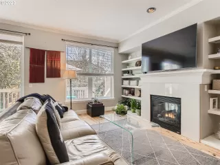 Photo #3: 23134075 Listing 