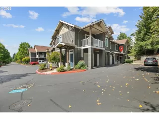 Photo #1: 23134705 Listing