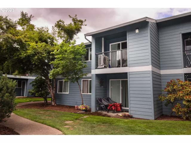 MLS: 23135156 Condo For Sale