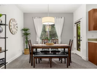 Photo #2: 23135745 Listing