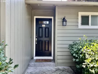 Photo #6: 23136791 Listing 