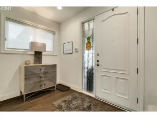 Photo #5: 23137016 Listing 