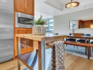 Photo #1: 23137189 Listing