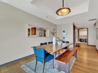 Photo #4: 23137189 Listing