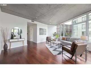 Photo #2: 23138121 Listing 