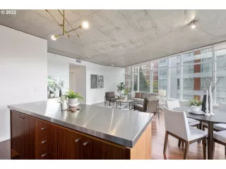 Photo #3: 23138121 Listing 