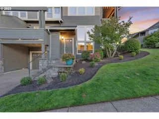 Photo #1: 23138920 Listing