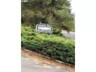 Photo #2: 23146895 Listing