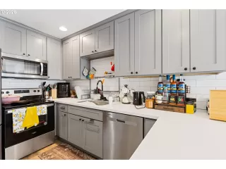 Photo #3: 231469965 Listing