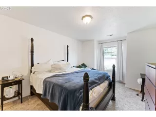 Photo #4: 231469965 Listing