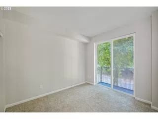 Photo #2: 23149020 Listing