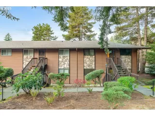 Click for more information on MLS # 23149108 : 5005 SW MITCHELL ST 7 More Details about MLS # 23149108 : 5005 SW MITCHELL ST 7