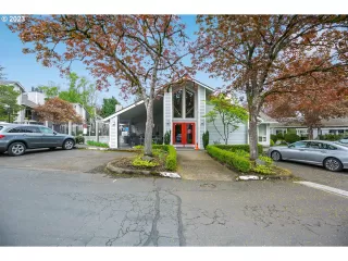 Photo #4: 23151616 Listing 