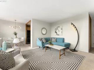 Photo #2: 23152014 Listing