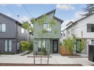 Photo #1: 23153607 Listing 