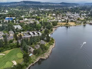 Photo #2: 23155296 Listing 