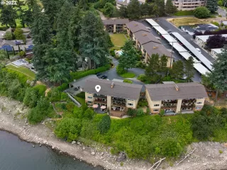 Photo #5: 23155296 Listing 