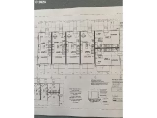 Photo #4: 23156120 Listing