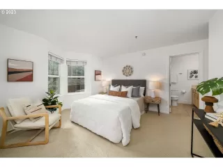 Photo #1: 23157994 Listing 