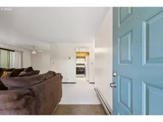 Photo #5: 23161454 Listing 