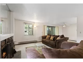 Photo #6: 23161454 Listing 