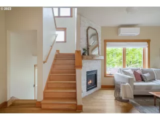 Photo #1: 23162252 Listing