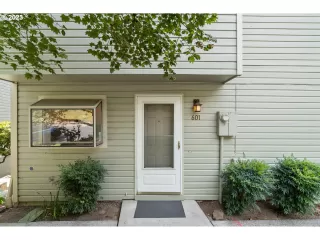 More Details about MLS # 23162529 : 3433 MCNARY PKWY 601