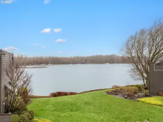 Photo #2: 23163183 Listing