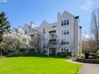 Photo #1: 23163316 Listing