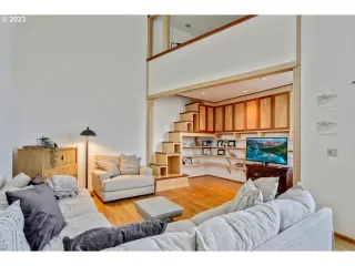 Photo #6: 23164207 Listing