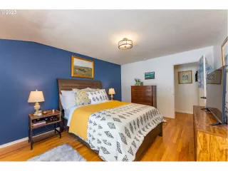 Photo #4: 23169469 Listing 