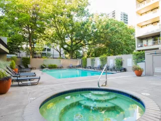 Photo #3: 23170226 Listing 