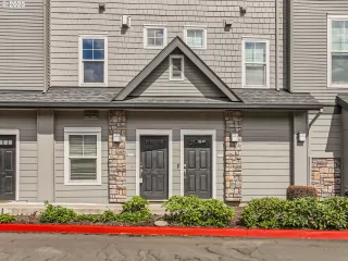 Photo #2: 23170637 Listing