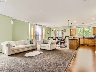 Photo #5: 23170637 Listing