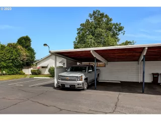 Photo #1: 23172077 Listing