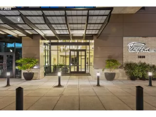 Photo #2: 231760328 Listing