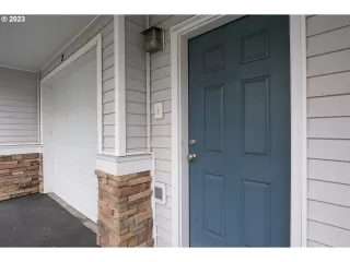 Photo #1: 23177703 Listing