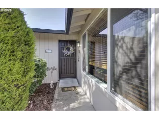 Photo #3: 23179991 Listing 