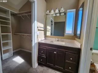 Photo #4: 23182022 Listing 